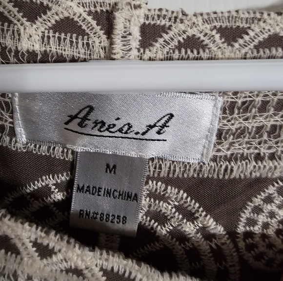 Anés.A Women Medium Brown Embroidered Crochet Fringe Boho Festival Blouse Top - Picture 4 of 7